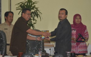 tamu DPRD Bondowoso2 19Agust2015