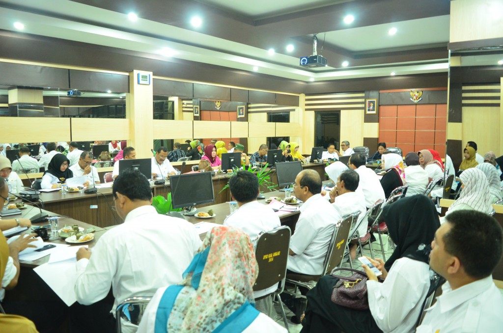 Rabu, 06 Juli 2017